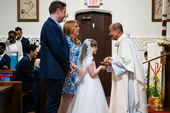 Lily_M_Communion-110