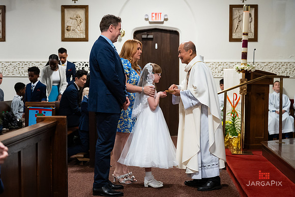Lily_M_Communion-111