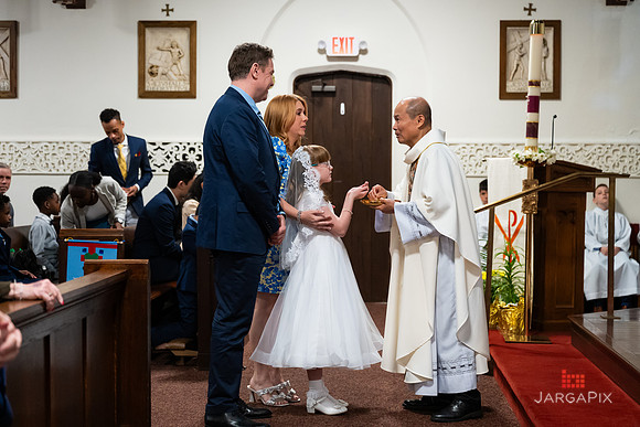 Lily_M_Communion-112