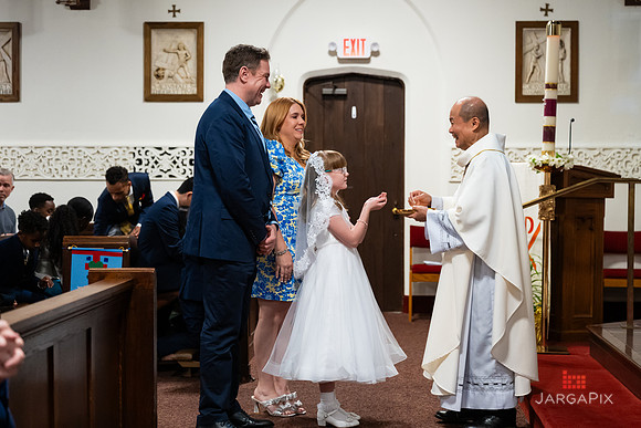 Lily_M_Communion-113