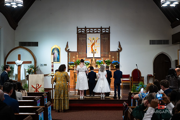 Lily_M_Communion-136