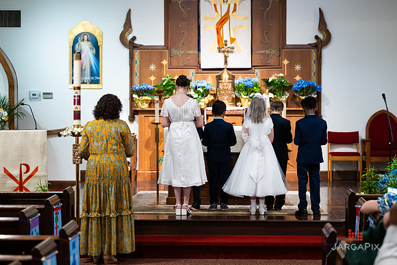Lily_M_Communion-138