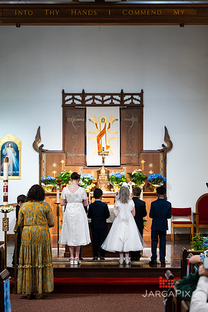 Lily_M_Communion-139