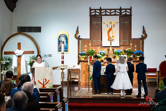 Lily_M_Communion-143