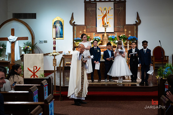 Lily_M_Communion-145
