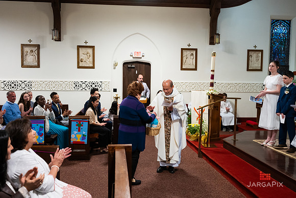 Lily_M_Communion-153