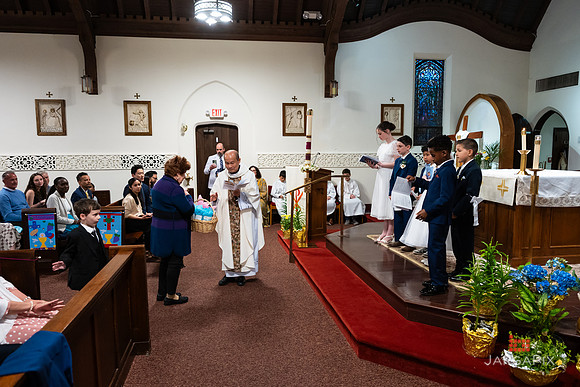 Lily_M_Communion-154