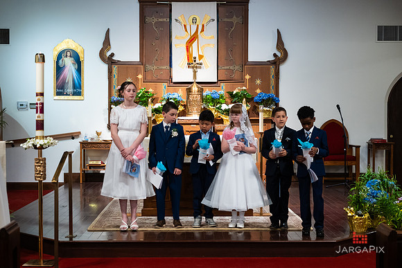 Lily_M_Communion-159