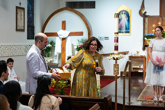 Lily_M_Communion-161