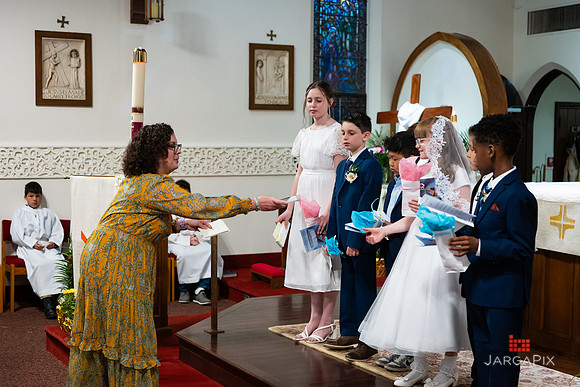 Lily_M_Communion-162