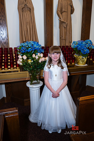Lily_M_Communion-185