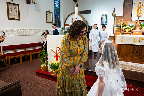 Lily_M_Communion-183