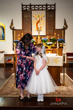 Lily_M_Communion-192