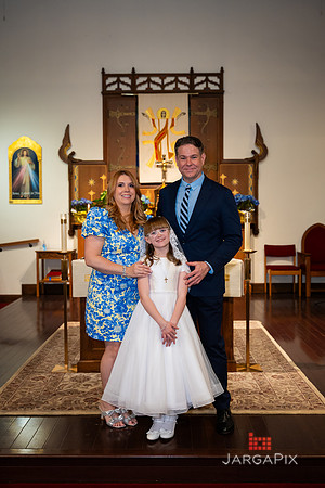 Lily_M_Communion-197