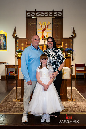Lily_M_Communion-209