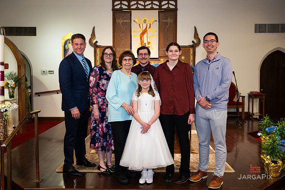 Lily_M_Communion-210