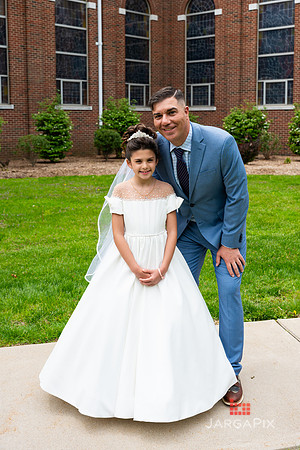 Adriana_D_Holy_Communion-008
