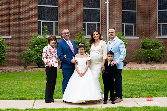 Adriana_D_Holy_Communion-014