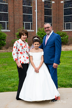 Adriana_D_Holy_Communion-022