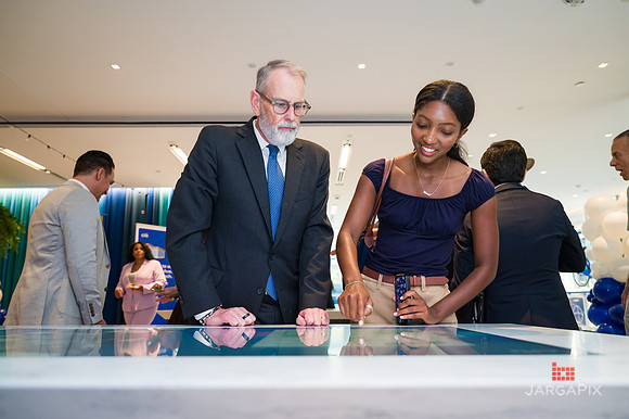 Soho_Citi_Gran_Opening_Lexington_59th_Preview--60