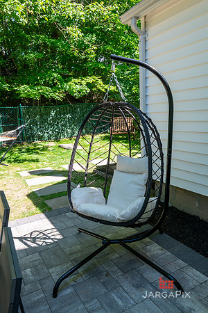 Grateful_Manor-090