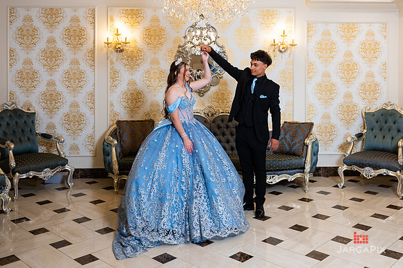 Josselyn_Sweet16_Preview-21