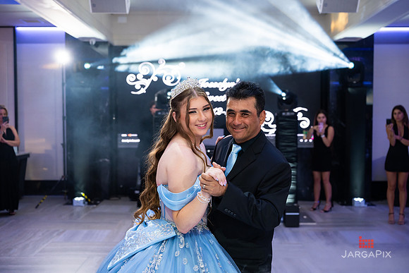 Josselyn_Sweet16_Preview-32
