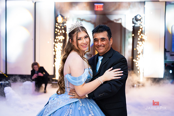 Josselyn_Sweet16_Preview-34