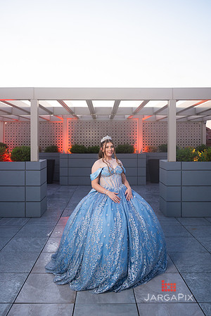 Josselyn_Sweet16_Preview-38