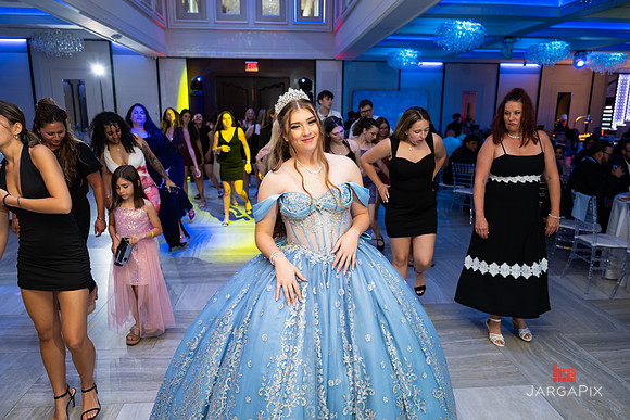 Josselyn_Sweet16_Preview-41