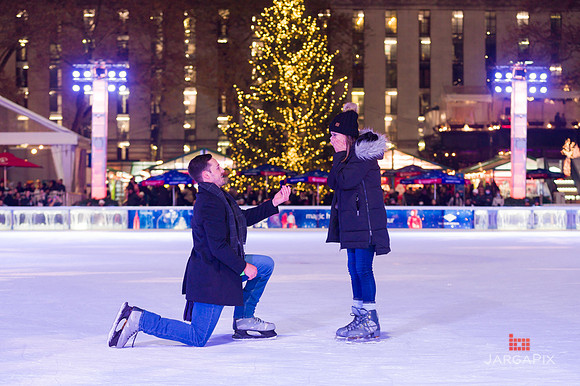 Sean_Adrie_Proposal_Bryant_Park-001