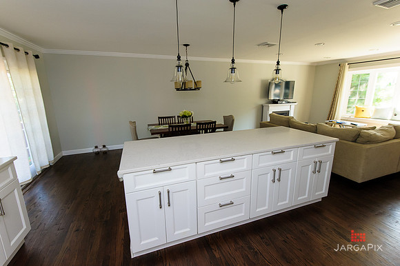 Argueta_Kitchen_SmartMove-016