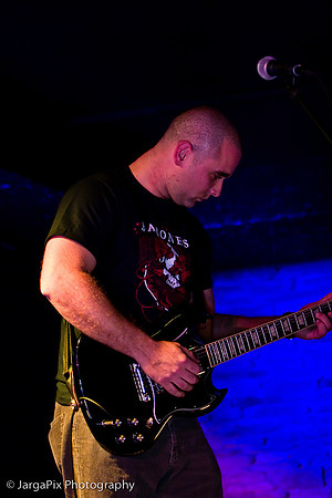 In_Must@CC-044