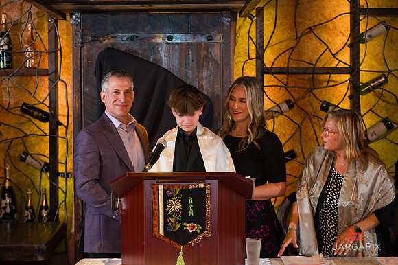Max_A_Barmitzvah-053