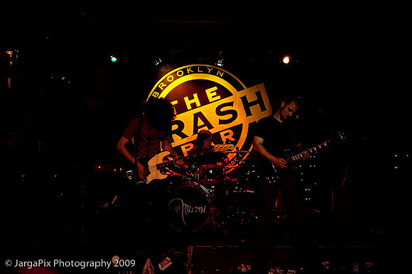 In_Musth@Trash_Bar-116.jpg