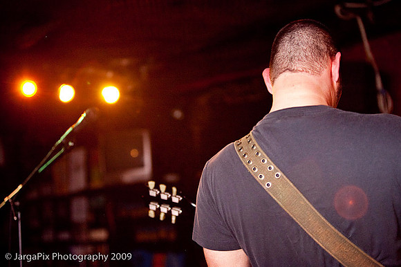 In_Musth@Trash_Bar-109.jpg