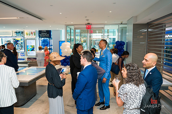 Soho_Citi_Branch_Opening_Lexington_59th_7-31-25_Daytime-080