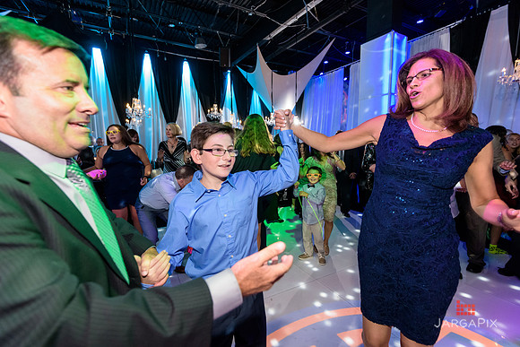 Jason_Hines_Barmitzvah_9-4-2016-564