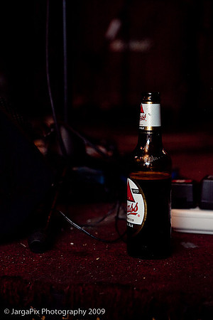 In_Musth@Trash_Bar-009.jpg