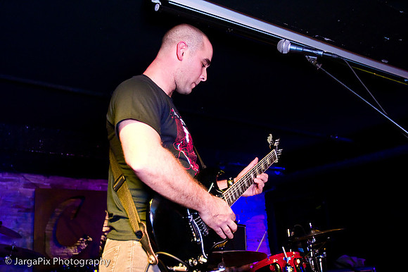 In_Must@CC-109