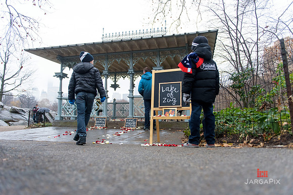 The_Heart_Bandits_Proposal_Basil_Jessica-018