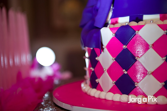 Il Villagio Sweet 16
