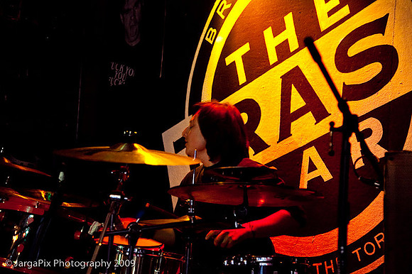 In_Musth@Trash_Bar-018.jpg