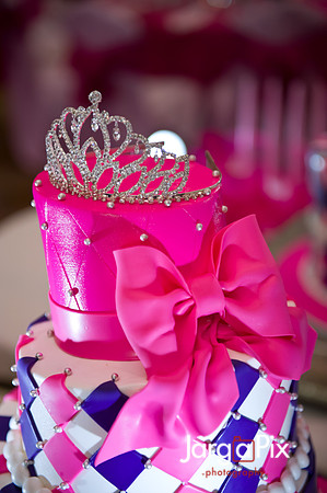 Il Villagio Sweet 16