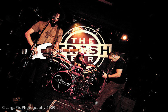 In_Musth@Trash_Bar-033.jpg