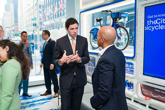 Soho_Citi_Branch_Opening_Lexington_59th_7-31-25_Daytime-075