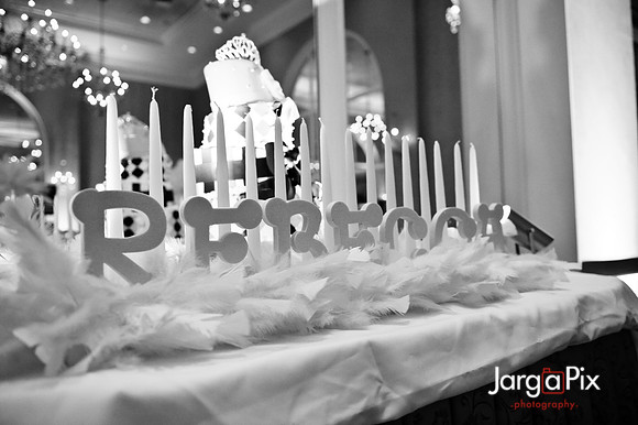 Il Villagio Sweet 16