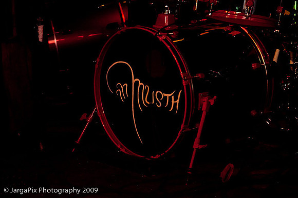 In_Musth@Trash_Bar-010.jpg