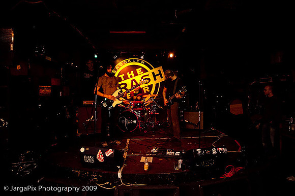 In_Musth@Trash_Bar-119.jpg
