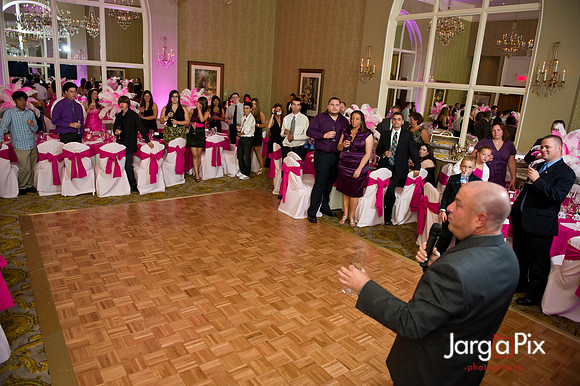 Il Villagio Sweet 16